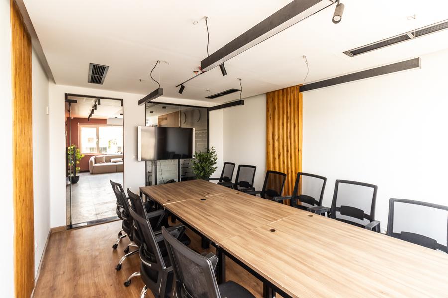 Diplo Plaza meeting room